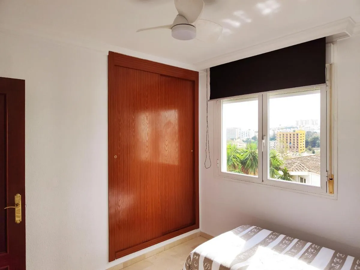 2Bdr Sunny Apartment With Pool And Private Parking In Benalmadena