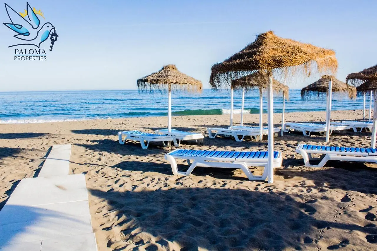 2Bdr Sunny Apartment With Pool And Private Parking In Benalmadena