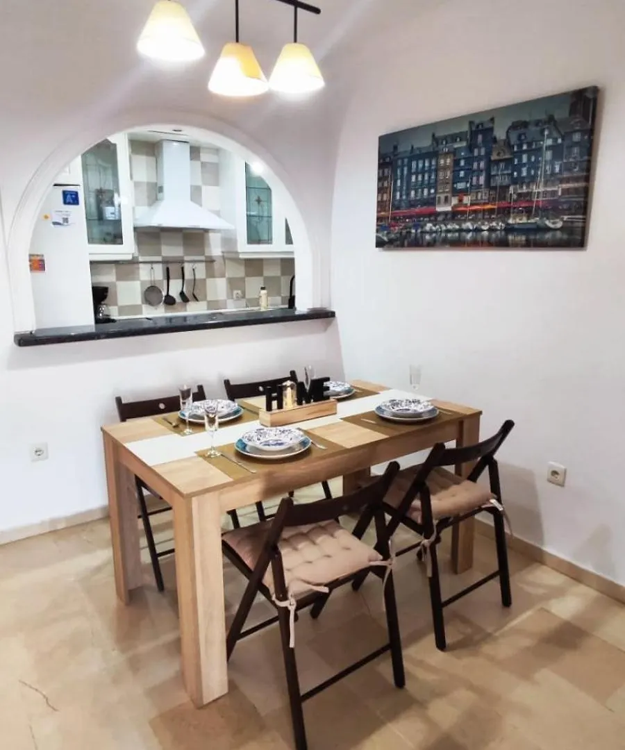 2Bdr Sunny Apartment With Pool And Private Parking In Benalmadena 0*,  Spain